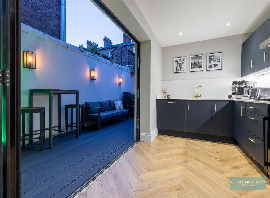 7 Madison Avenue, Cavehill Road, Belfast, BT15 5BX