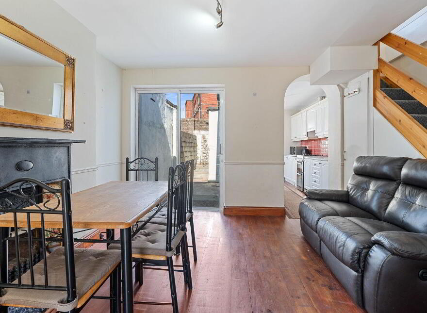 30 Maiville Terrace, Evergreen Road, Turners Cross, T12RXN7