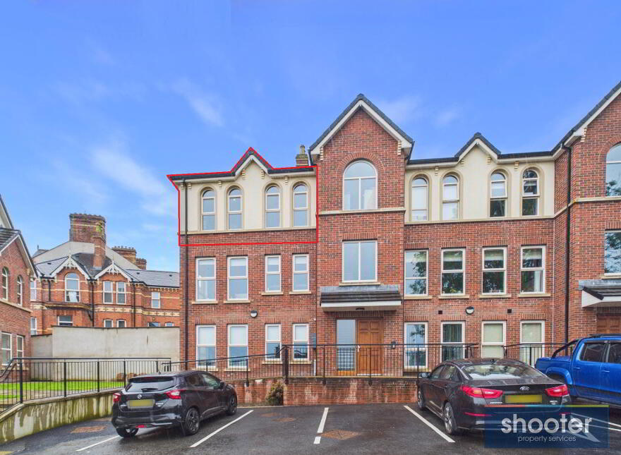 6 Ballybot Close, Newry, BT35 8XW