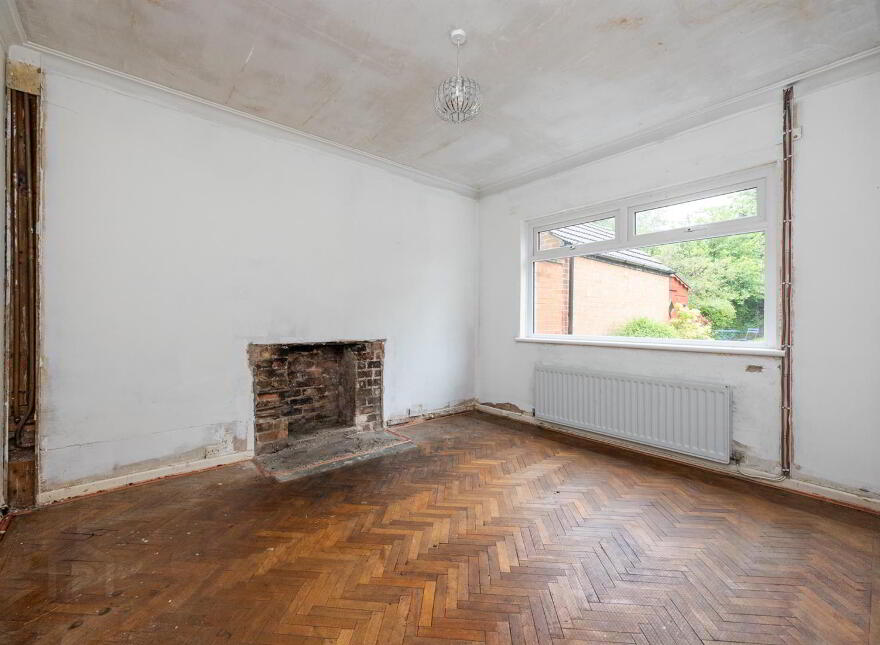 42 Gilnahirk Park, Belfast, BT5 7DY