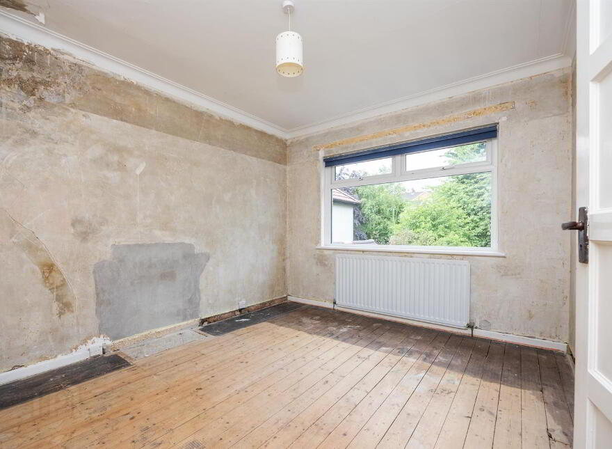 42 Gilnahirk Park, Belfast, BT5 7DY