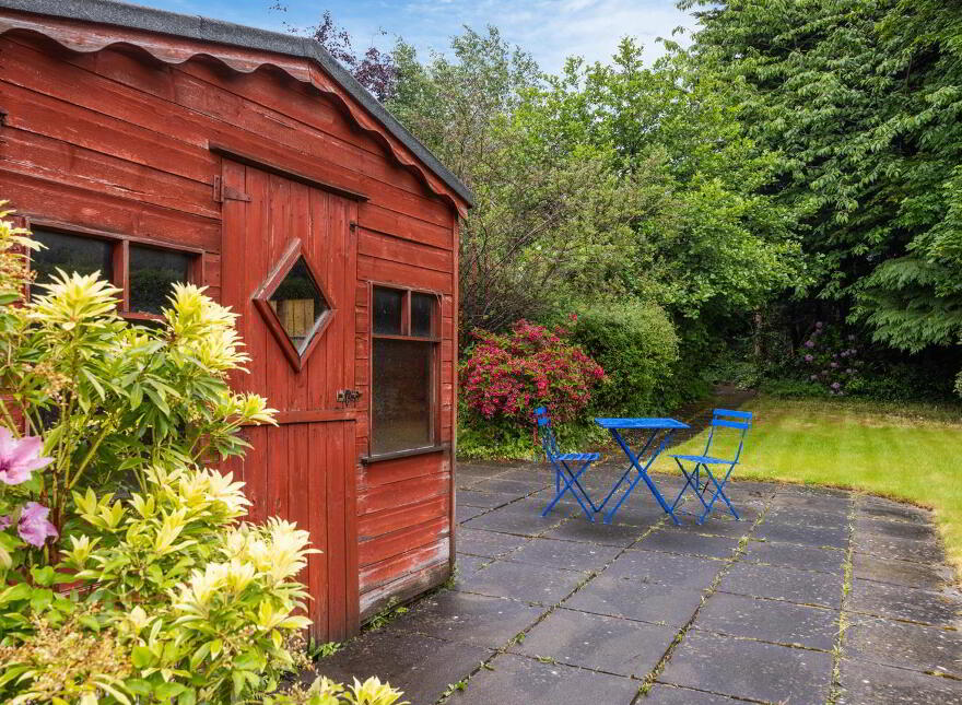 42 Gilnahirk Park, Belfast, BT5 7DY