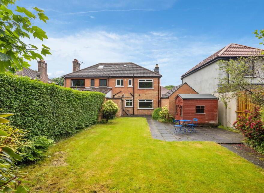 42 Gilnahirk Park, Belfast, BT5 7DY