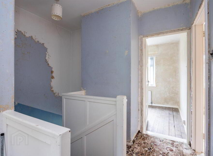 42 Gilnahirk Park, Belfast, BT5 7DY