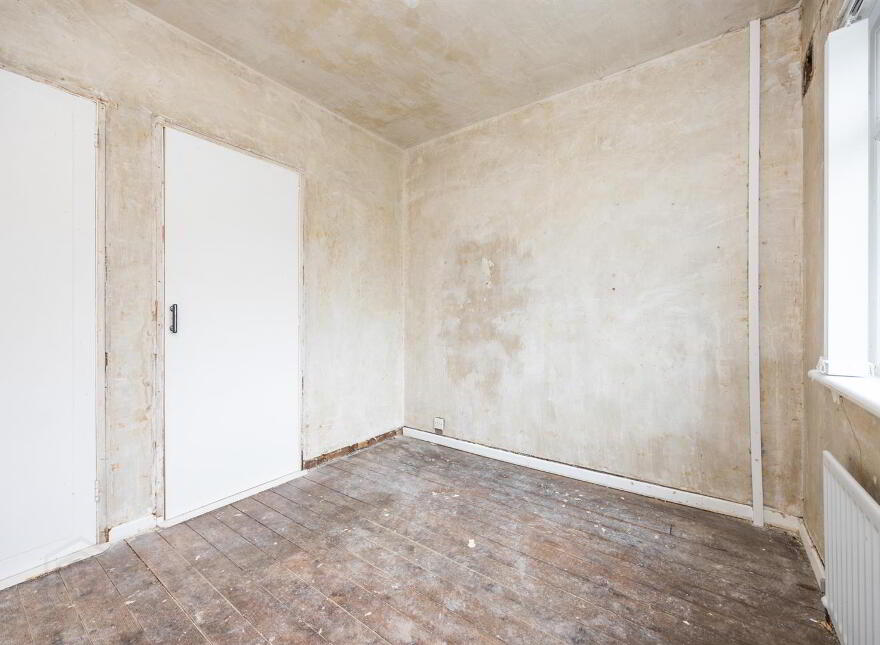 42 Gilnahirk Park, Belfast, BT5 7DY