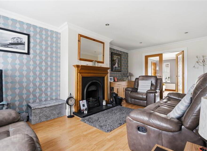 6 Grangefield, The Grange, Toomebridge, BT41 3TZ
