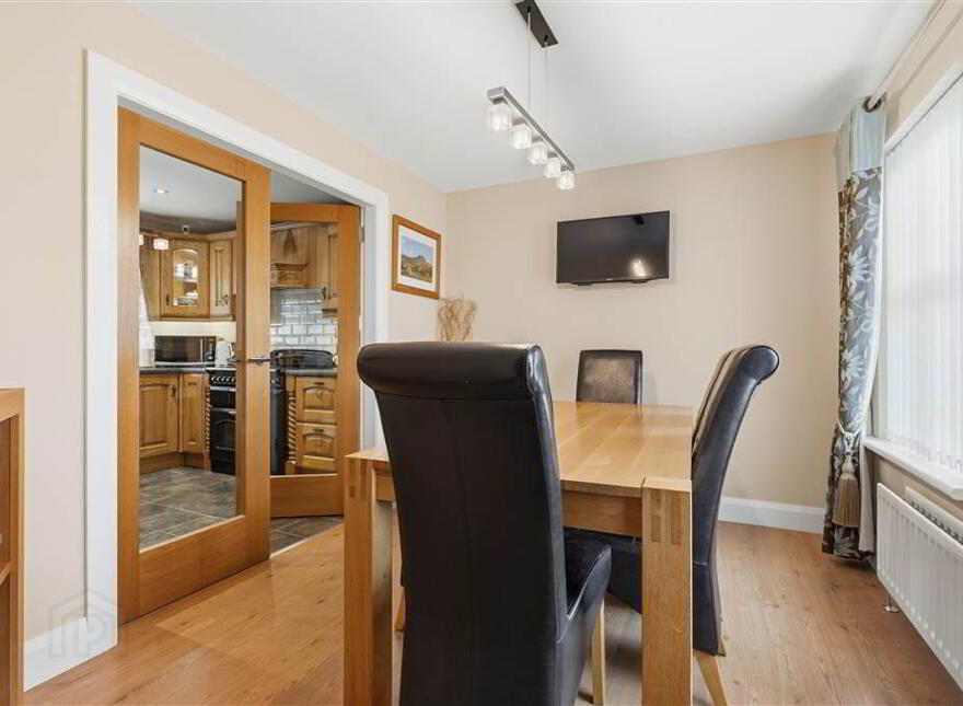 6 Grangefield, The Grange, Toomebridge, BT41 3TZ