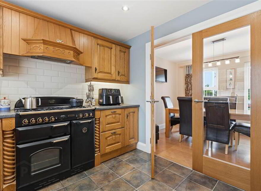 6 Grangefield, The Grange, Toomebridge, BT41 3TZ