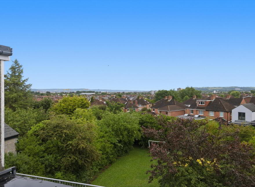 86 Galwally Park, Belfast, BT8 6AH