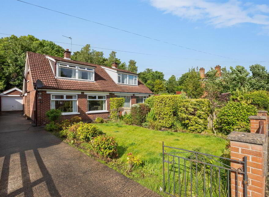 67 Sandhill Gardens, Belfast, BT5 6FF