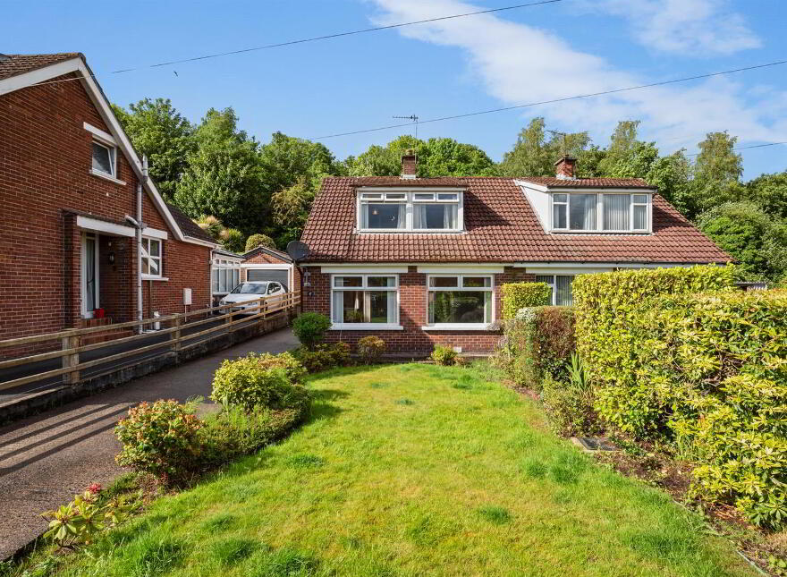 67 Sandhill Gardens, Belfast, BT5 6FF