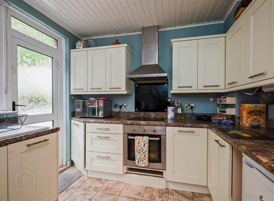 67 Sandhill Gardens, Belfast, BT5 6FF