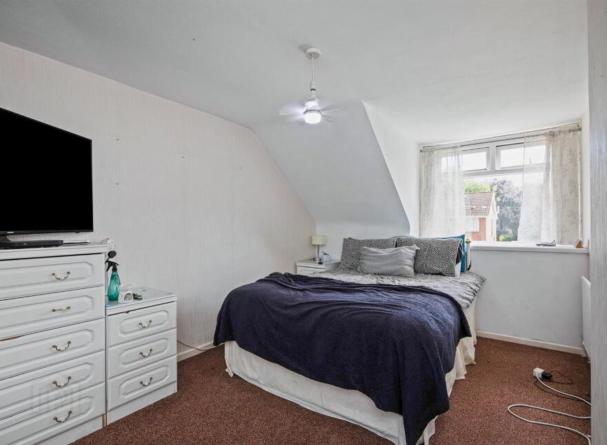 67 Sandhill Gardens, Belfast, BT5 6FF