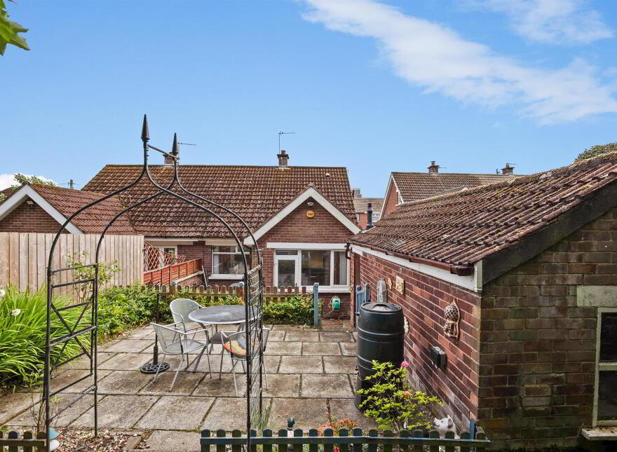 67 Sandhill Gardens, Belfast, BT5 6FF