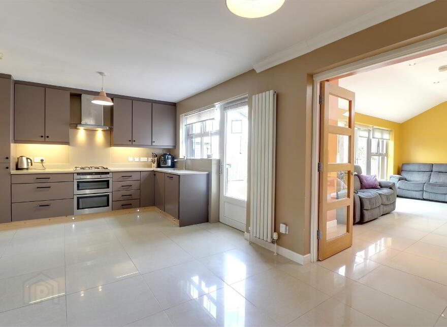 17 Cairndore Walk, Newtownards, BT23 8PE