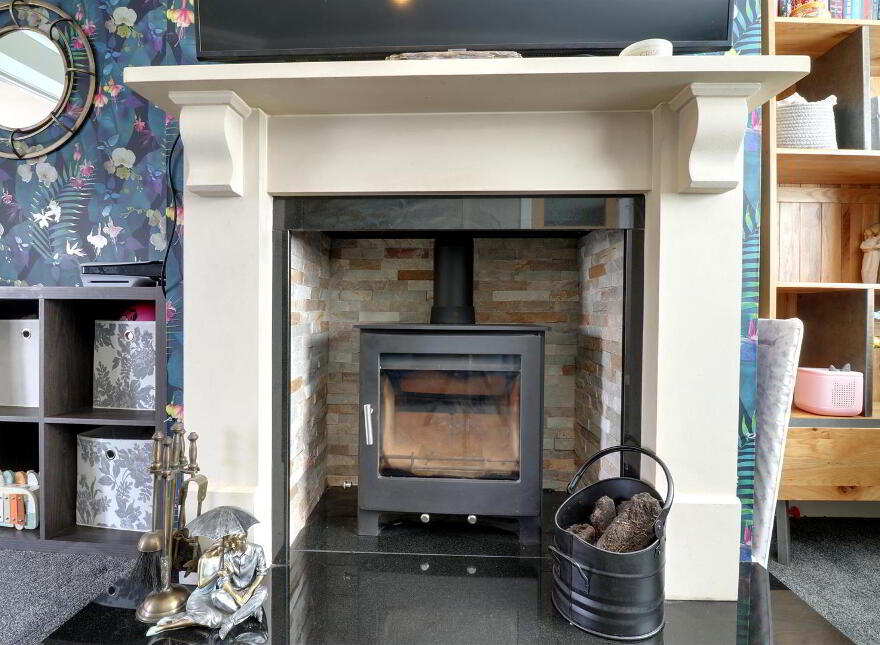 17 Cairndore Walk, Newtownards, BT23 8PE