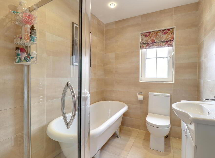 17 Cairndore Walk, Newtownards, BT23 8PE