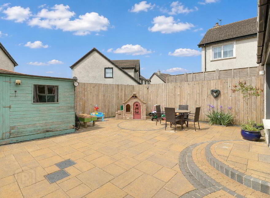 17 Cairndore Walk, Newtownards, BT23 8PE