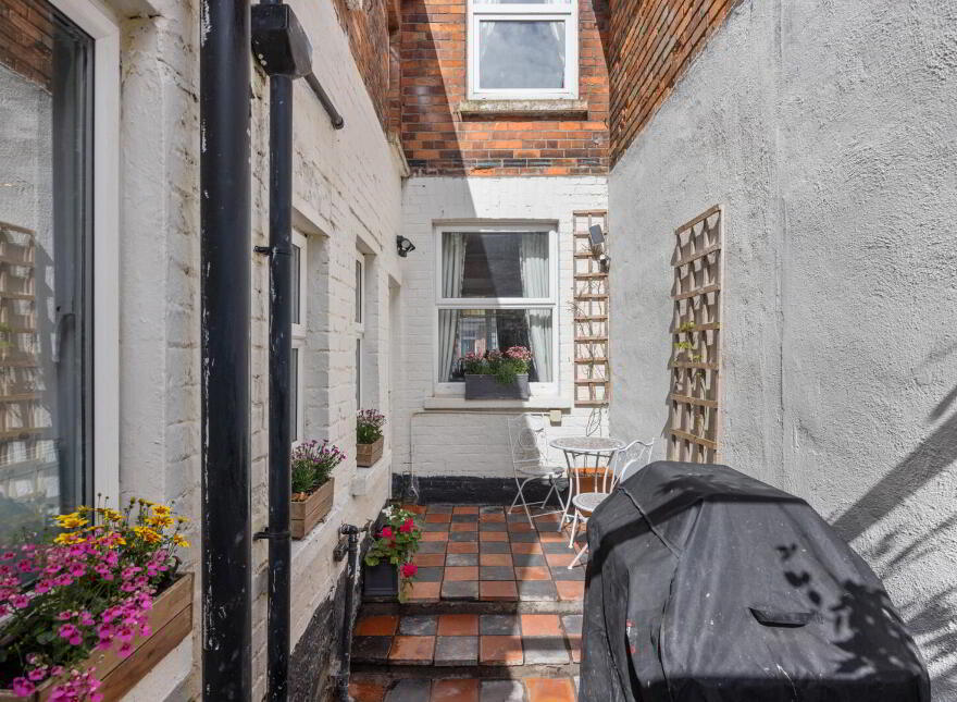 13 Castleview Terrace, Belfast, BT4 3FD