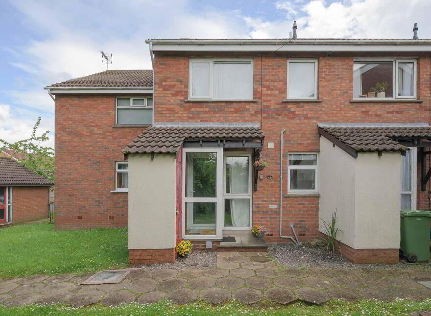 25 Bexley Road, Bangor, BT19 7TS