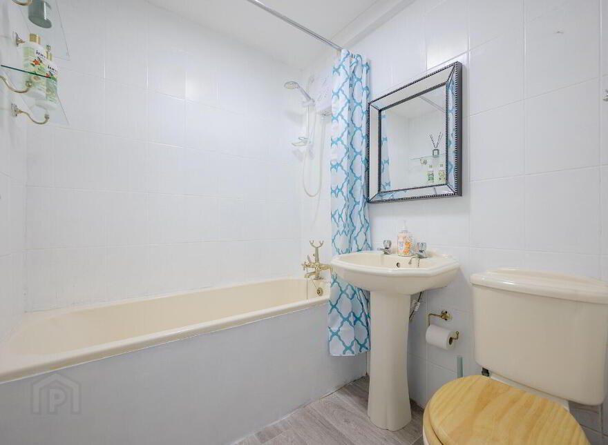 25 Bexley Road, Bangor, BT19 7TS