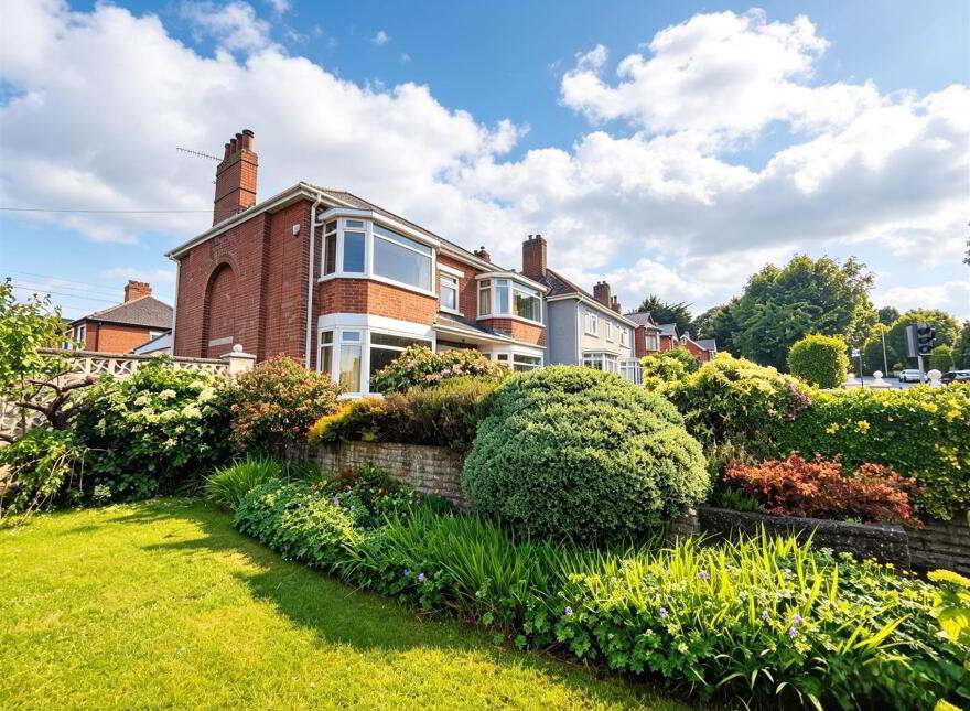 556 Crumlin Road, Belfast, BT14 7GL