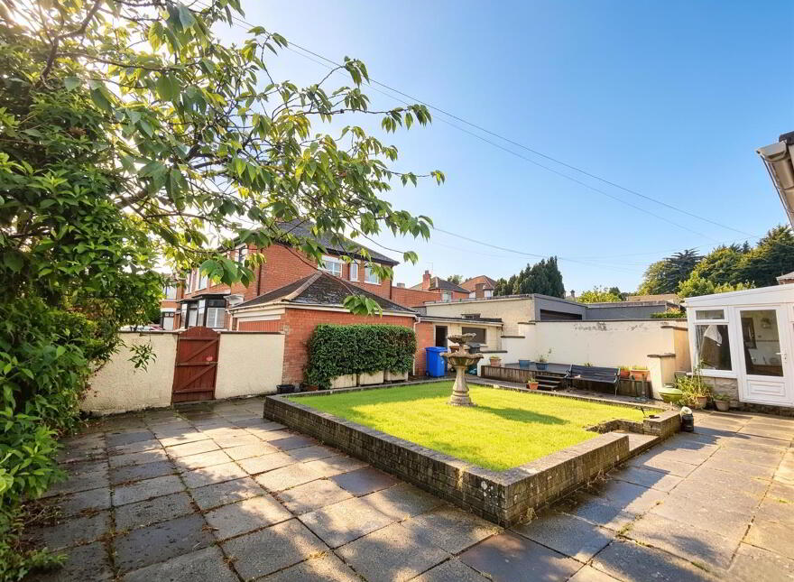 556 Crumlin Road, Belfast, BT14 7GL
