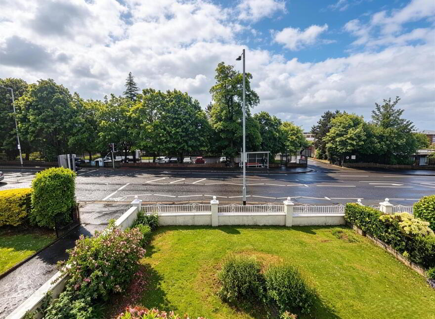556 Crumlin Road, Belfast, BT14 7GL