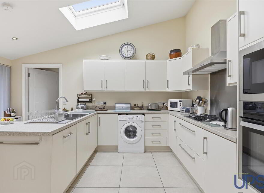 2 Merryfield Drive, Belfast, BT15 5GW