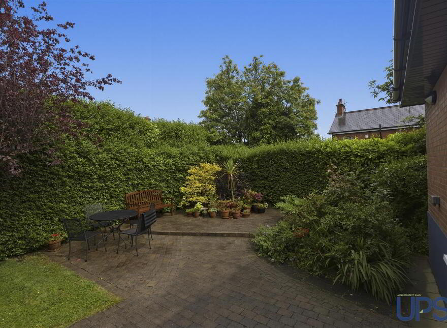 2 Merryfield Drive, Belfast, BT15 5GW