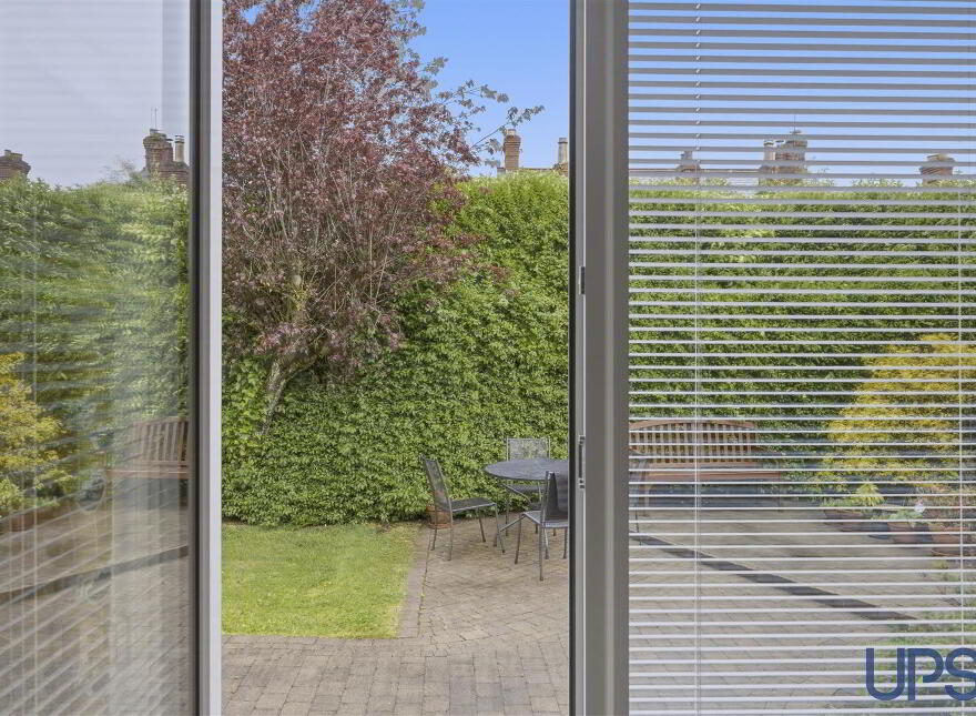 2 Merryfield Drive, Belfast, BT15 5GW