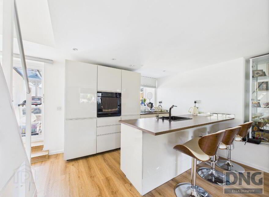 Snowdrop Cottage, Dungarvan, R95AF59