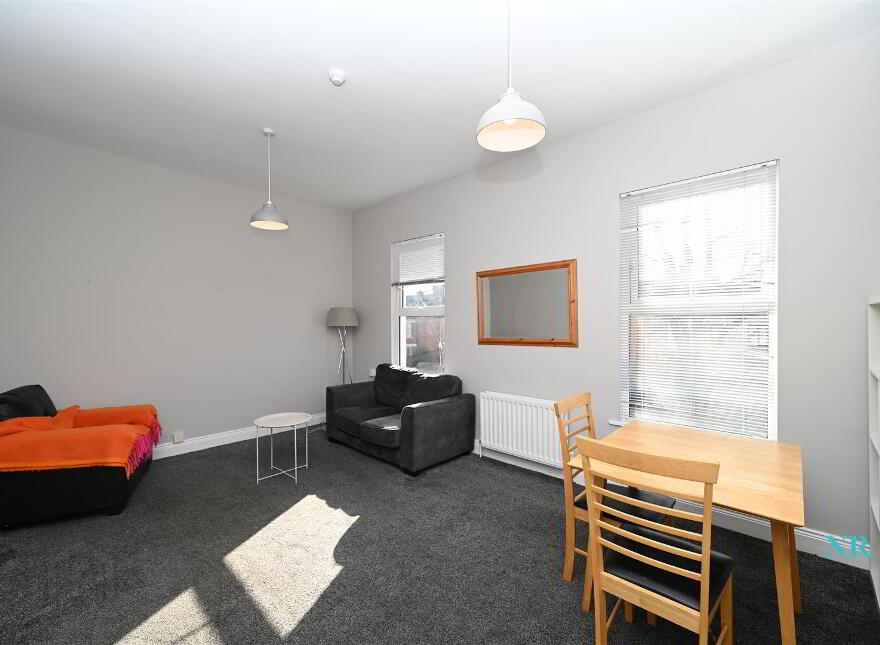 3 X One Bed Apts, 34 North Parade, Belfast, BT7 2GG