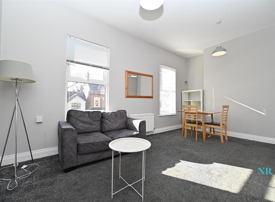 3 X One Bed Apts, 34 North Parade, Belfast, BT7 2GG