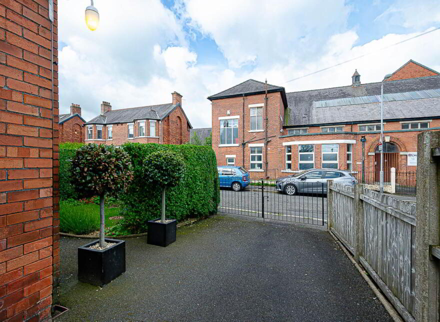 2 Gibson Park Gardens, Cregagh Road, Belfast, BT6 9GN