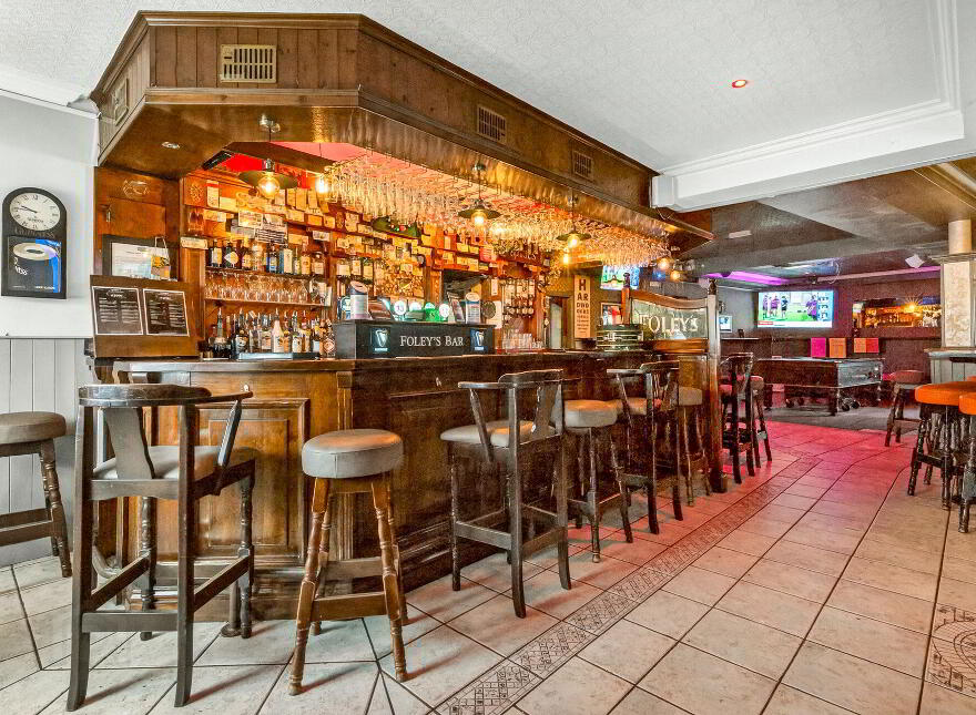 Foley's Bar, Wolf Tone Square, Tubbercurry