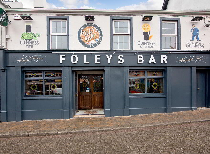 Foley's Bar, Wolf Tone Square, Tubbercurry