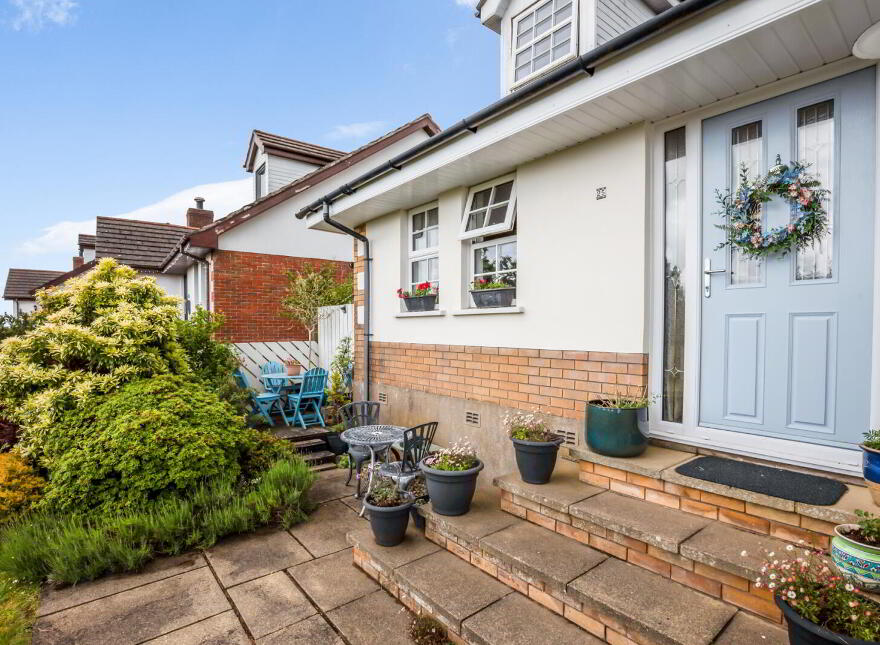25 Falcon Avenue, Newtownards, BT23 4GE