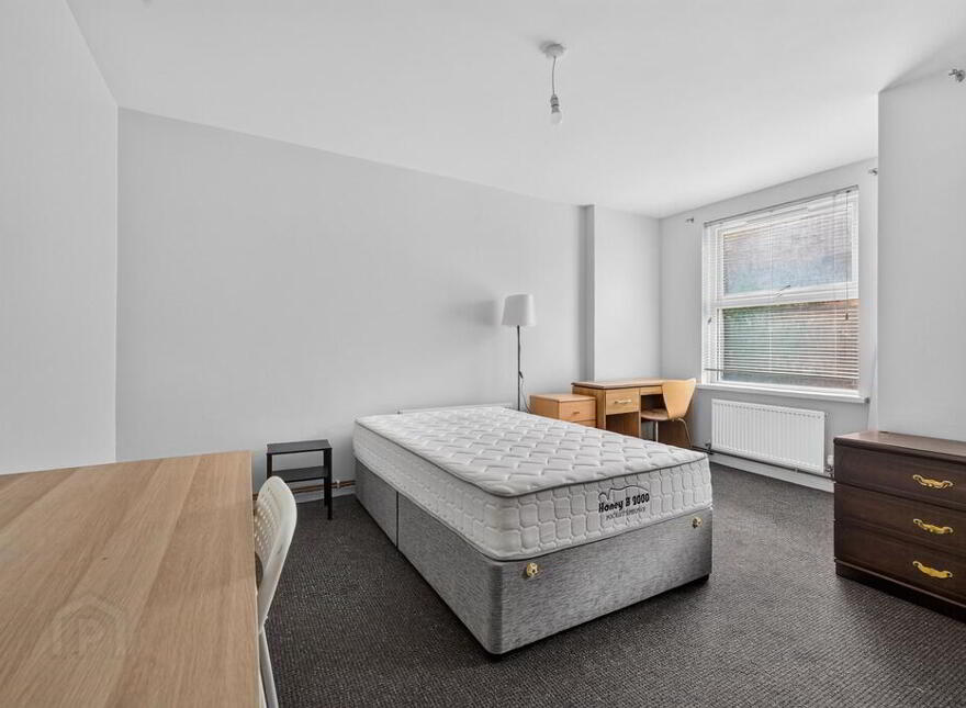 Flat 1, 3 Camden Street, Belfast, BT9 6AT