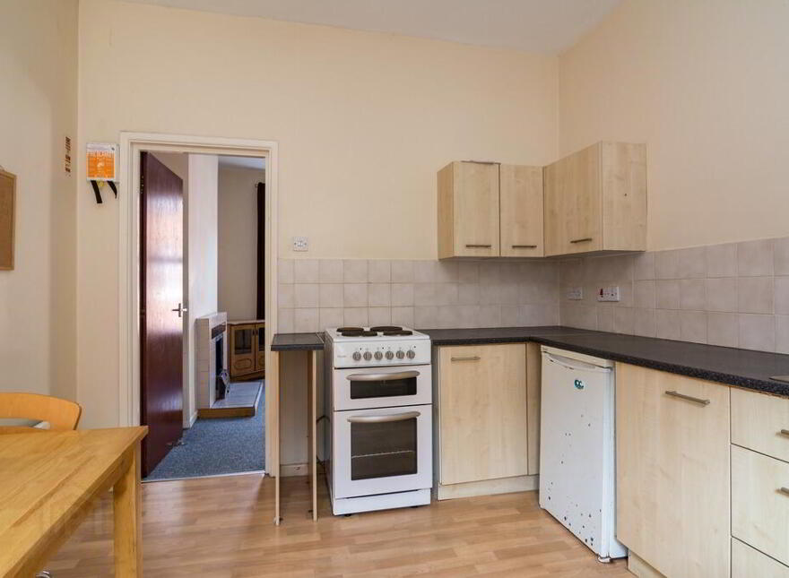 Flat 2, 43 Magdala Street, Belfast, BT7 1PU
