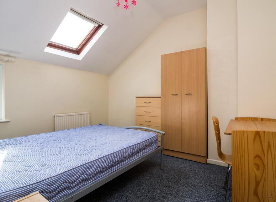 Flat 2, 43 Magdala Street, Belfast, BT7 1PU