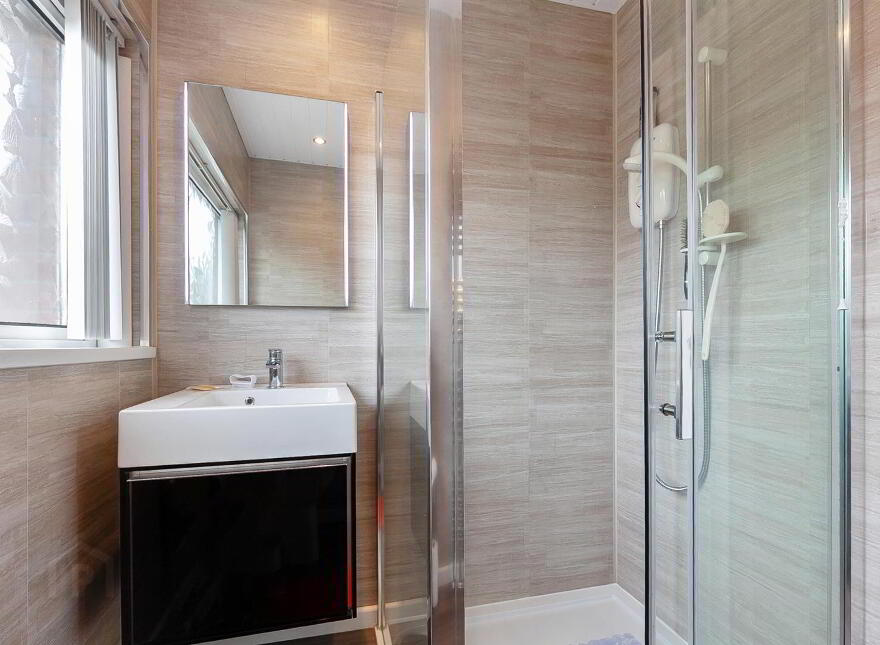 110 Queens Avenue, Newtownabbey, BT36 5HX