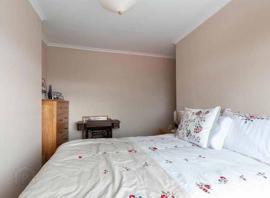 110 Queens Avenue, Newtownabbey, BT36 5HX