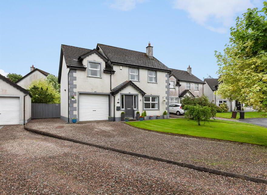 33 Village Hill, Straid, Ballyclare, BT39 9WQ