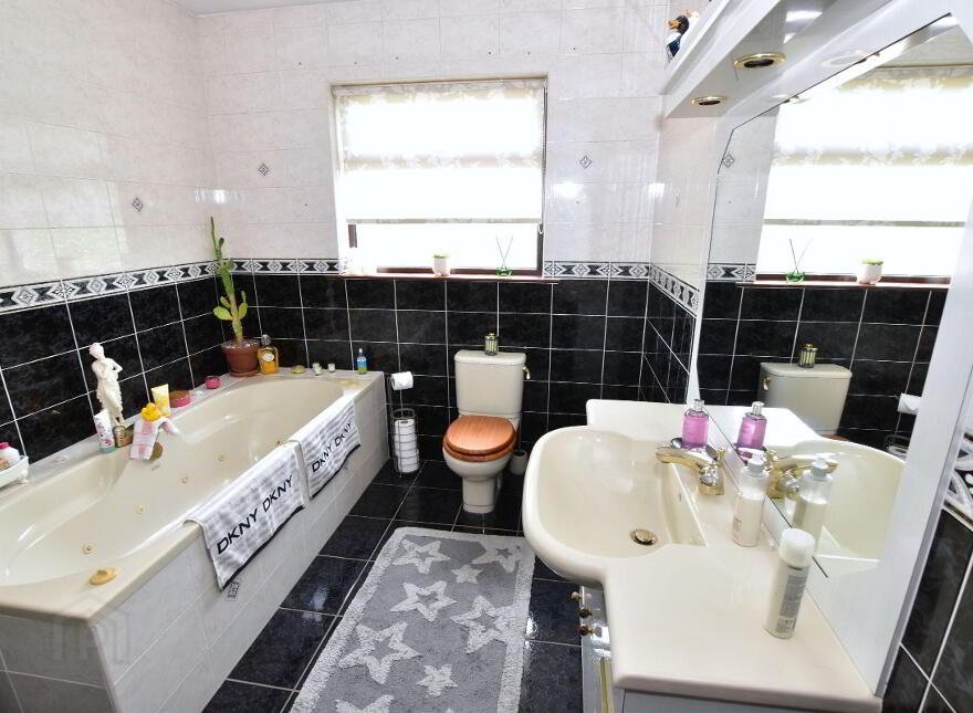 70c Glenavy Road, Lisburn, BT28 3UT