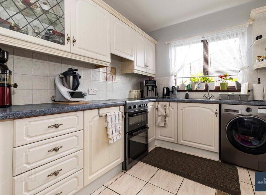 111 Tandragee Road, Portadown, BT62 3BP