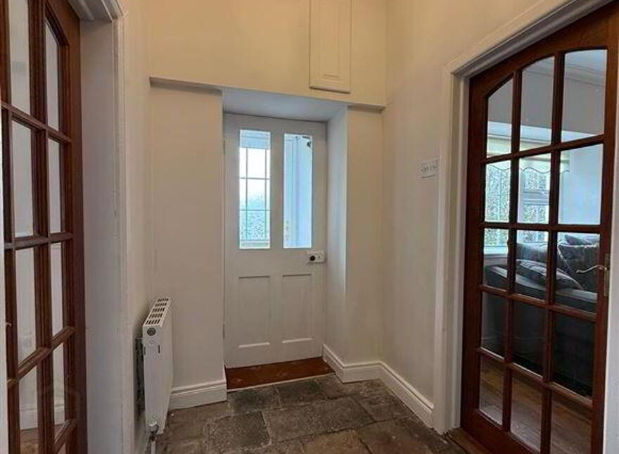 Cross Residence, Creggan, Ballaghaderreen, F45N793