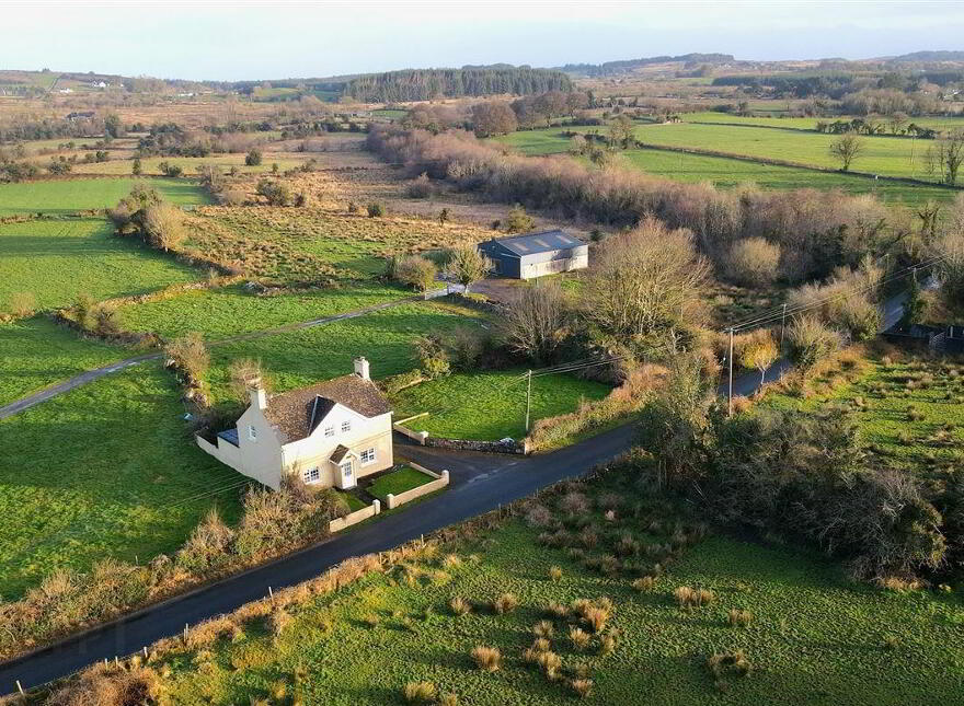 Cross Residence, Creggan, Ballaghaderreen, F45N793