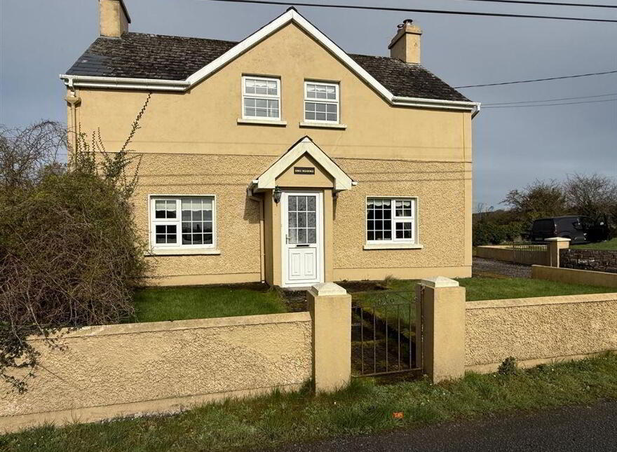 Cross Residence, Creggan, Ballaghaderreen, F45N793