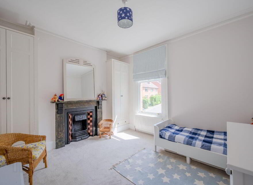 2 Ardlee Avenue, Holywood, BT18 9LT